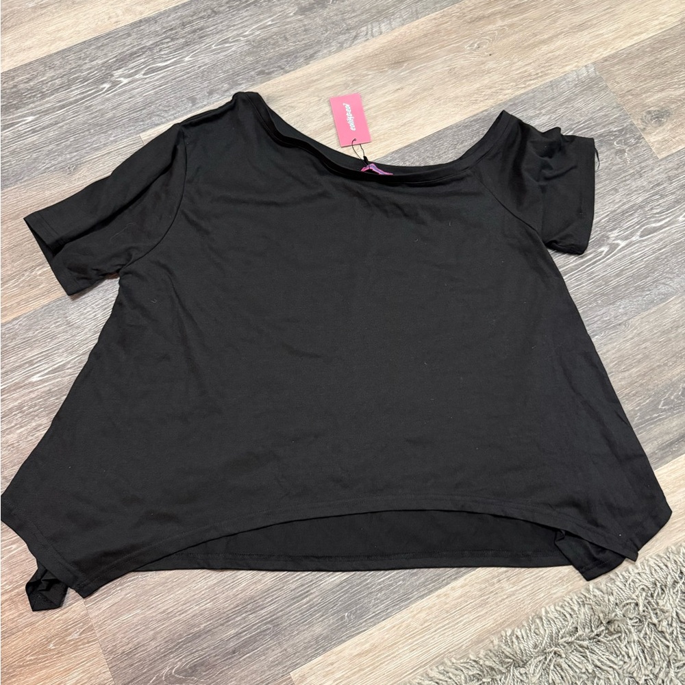 Edikted Jose Off Shoulder Handkerchief Top